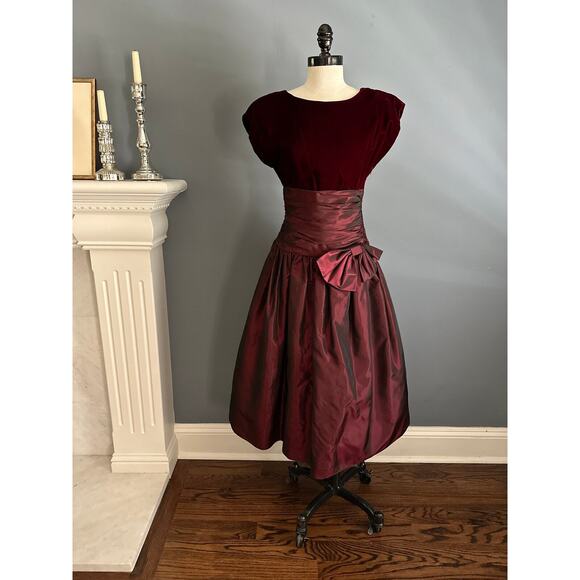 Vintage 80s Retro 50s Dress Rockabilly WhimsyGoth Punk Alt Christmas Party Prom - Picture 3 of 13
